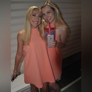 DO + BE PEACH DRESS SIZE SMALL